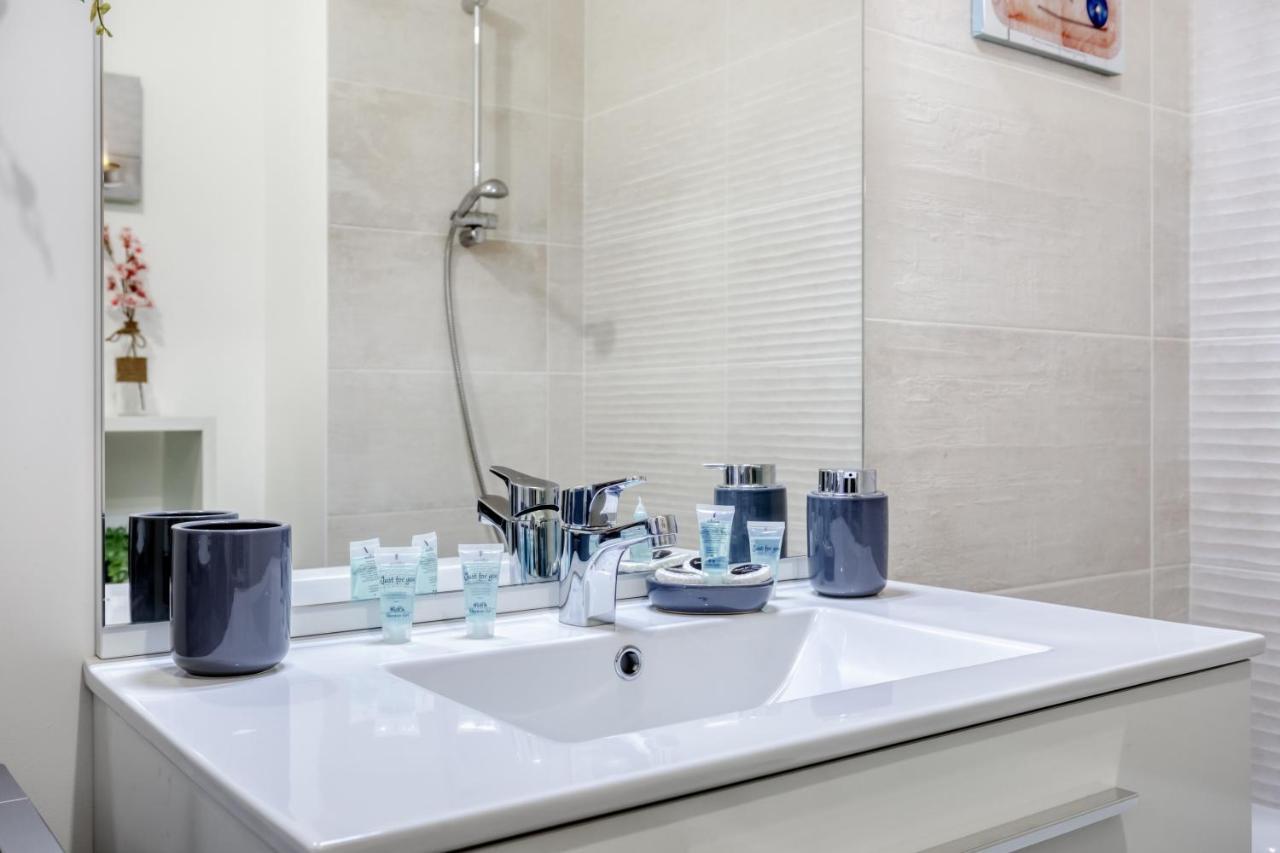 Luxueux Paris - Bagnolet - Les Lilas-Parking Gratuit Esterno foto